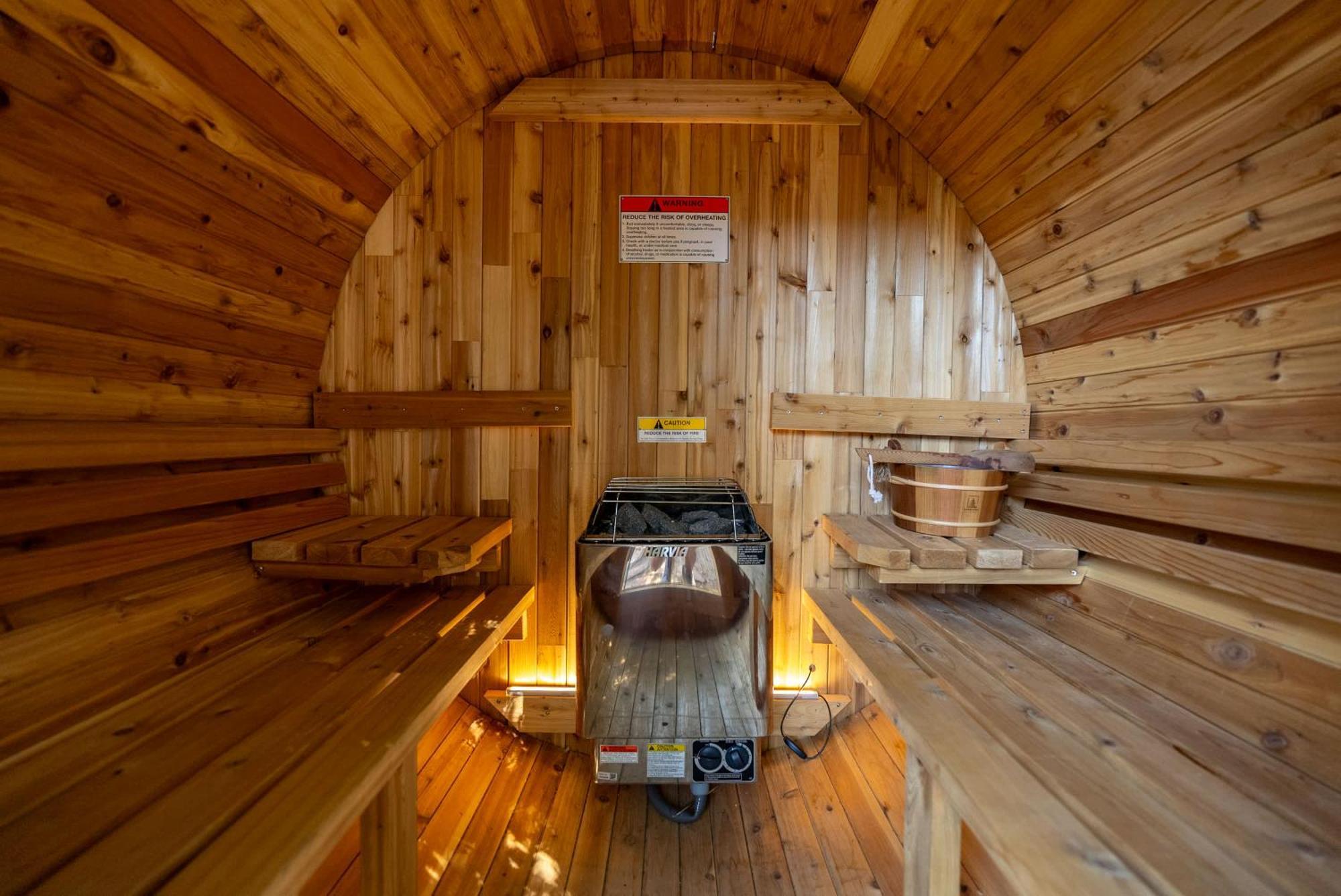 Serene Oasis Sauna And Cinema El Paso de Robles Exterior foto